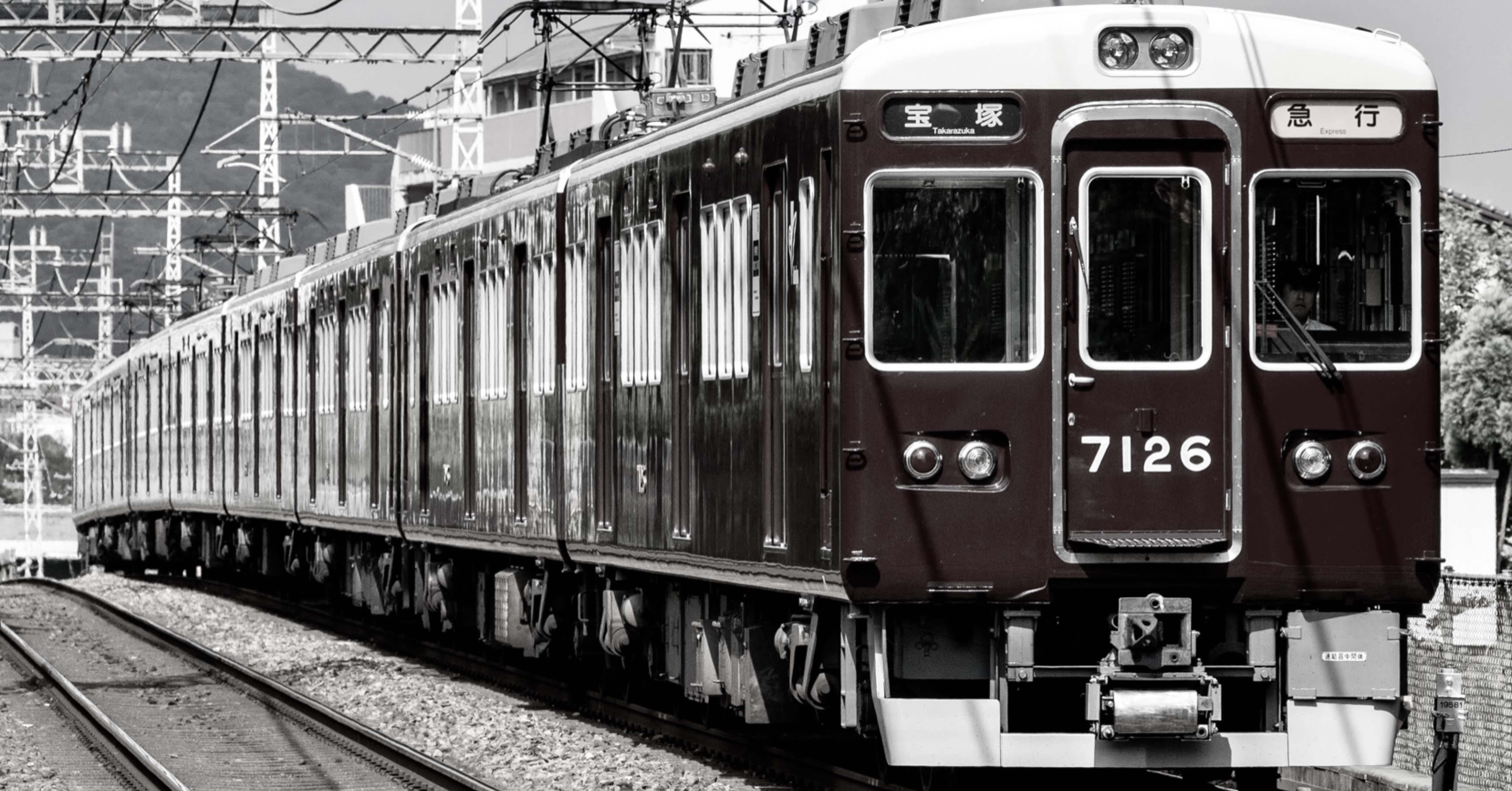 阪急宝塚線にて:2012.6.10｜10年前の鉄道写真 ／ れいろく