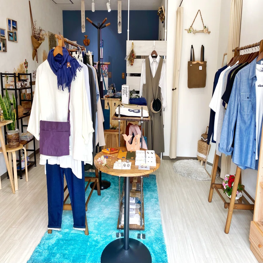 志庵 志庵(しあん）松江 日々の暮らしに寄り添う洋服と雑貨のお店
