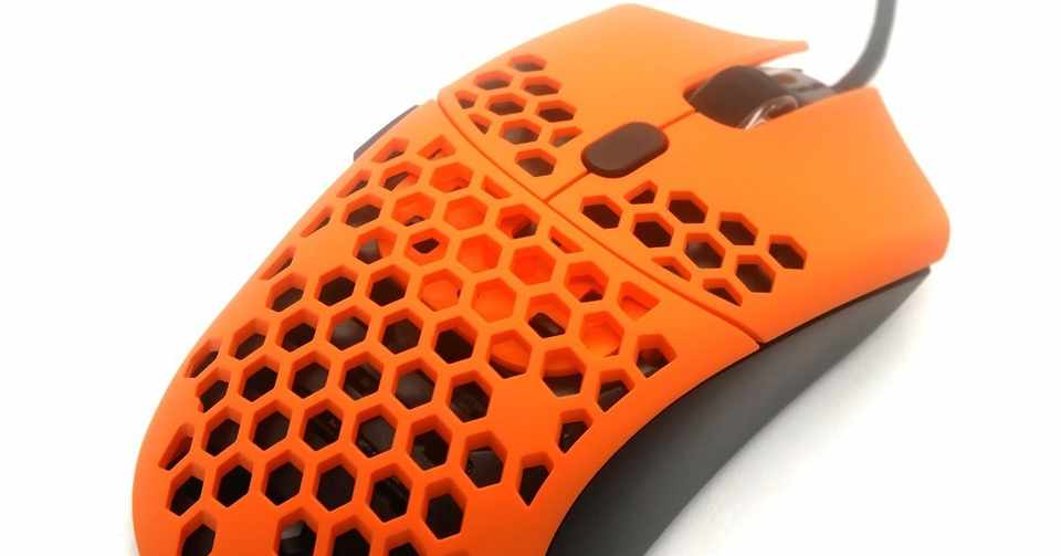 オレンジ色のニクいやつ 超軽量ハニカム構造のゲーミングマウス Finalmouse Ultralight Sunset をレビュー おしゃむ Note