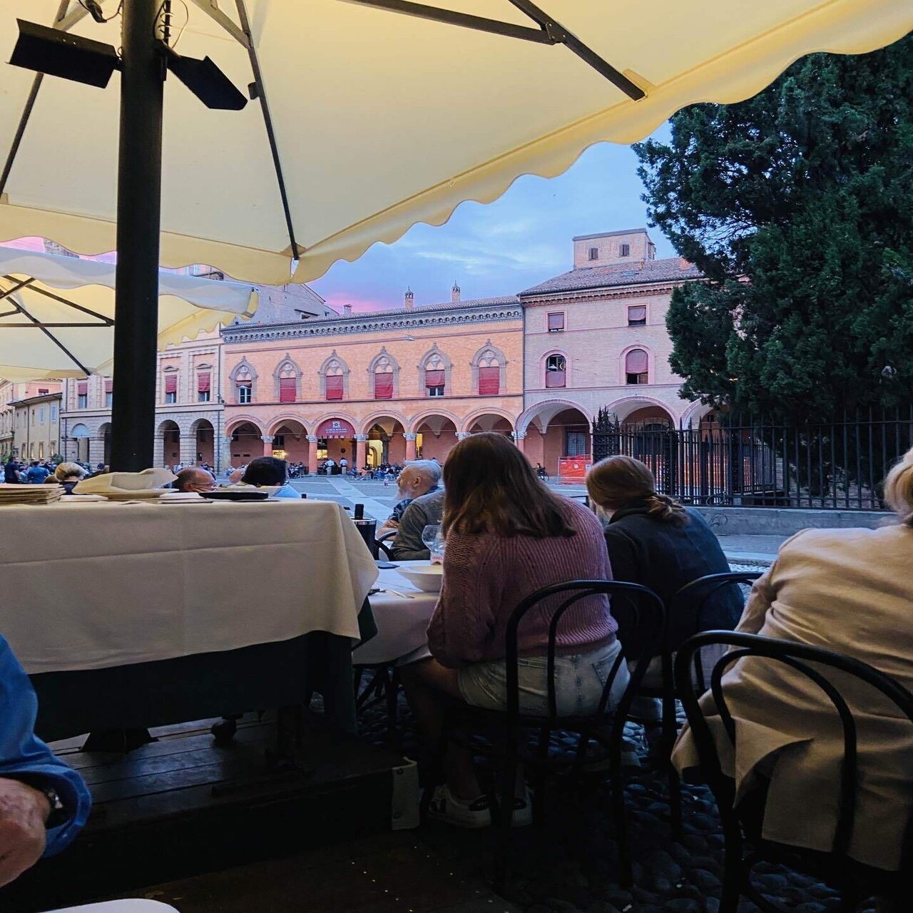 ボローニャの郷土料理 レストラン編 旅するイタリア料理 Bologna 中小路葵 イタリア家庭料理研究家 Bologna Note