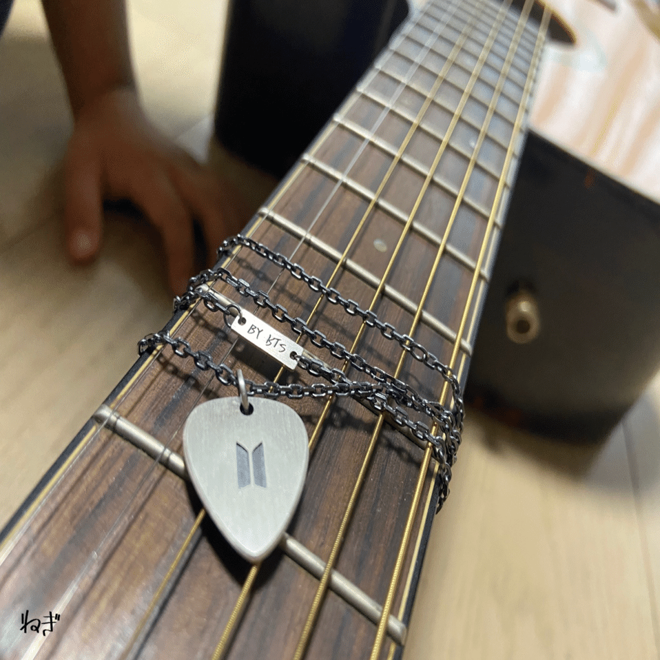 ピックネックレスに執着がある人の話｜ねぎ