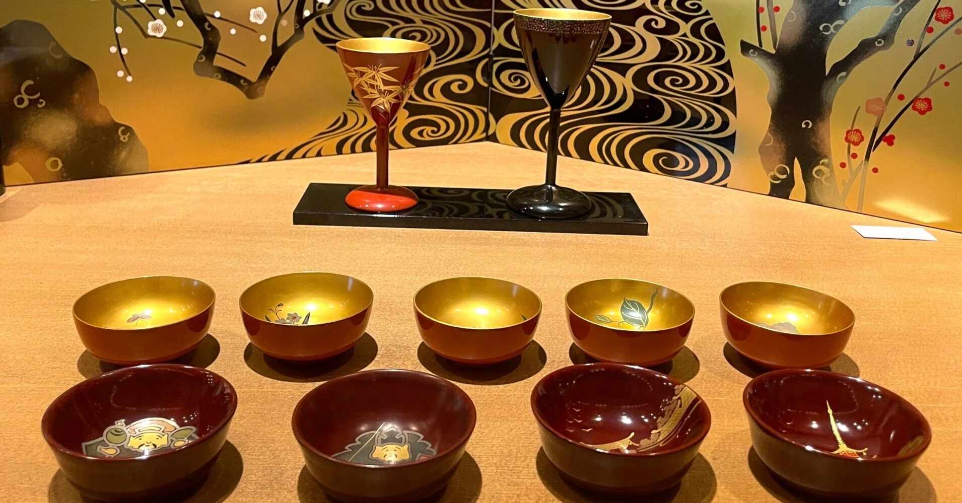 絢爛豪華！！会津若松産、漆絵　衝立　ギフト・開店記念・ 絢爛豪華！！会津若松産、漆絵 衝立 ギフト・開店記念・ 絢爛豪華