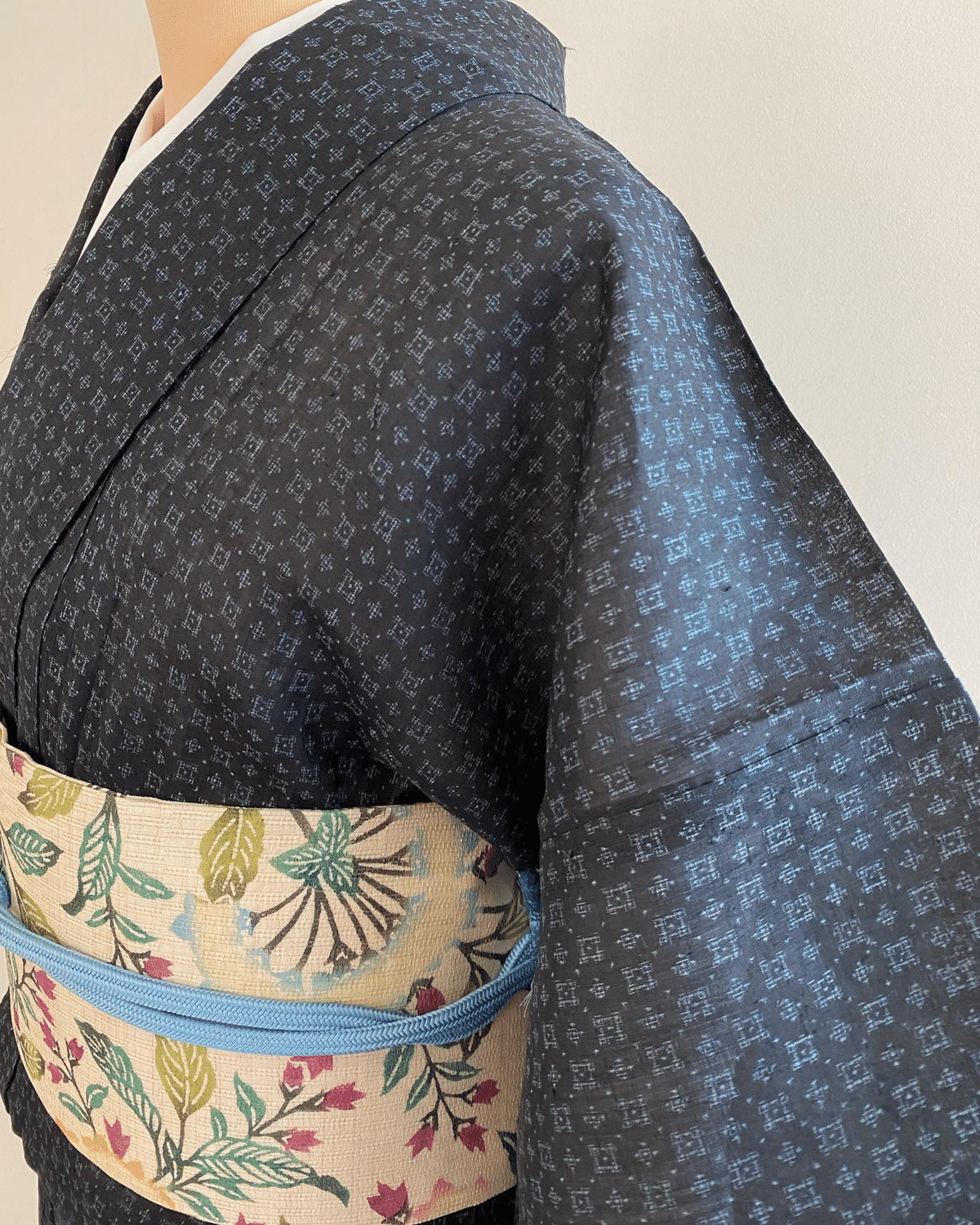 最高級のスーパー 宮古上布 （宮古上布シンプル絣着物｜夢 裄71 トールサイズ 藍縞 着物・浴衣