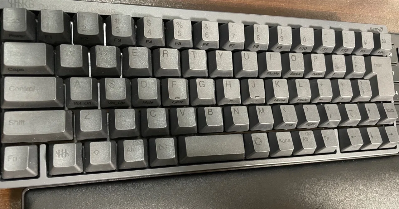 早い物勝ち バッテリー良 surface GO3 純正キーボード 見にくかっ