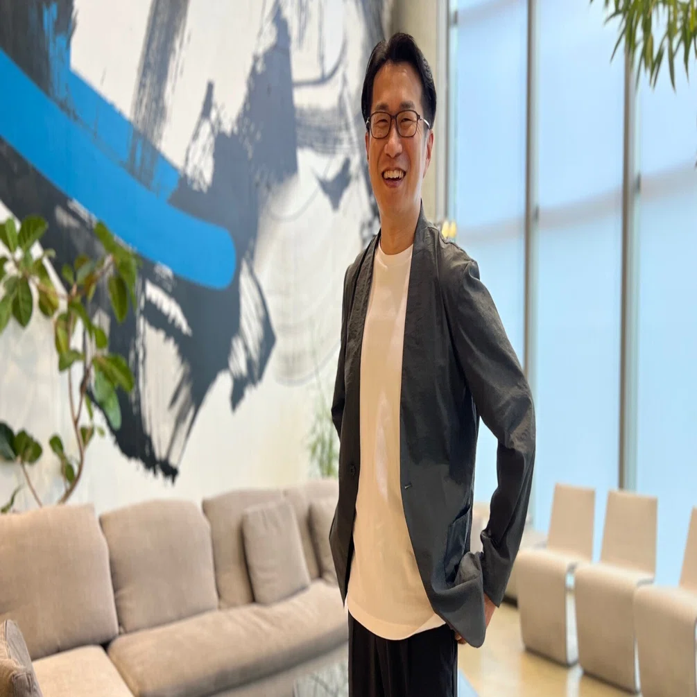 全社表彰式の司会を担うことになったitエンジニアの泣ける仕事の話 金谷直樹 株式会社サーキュレーション Note