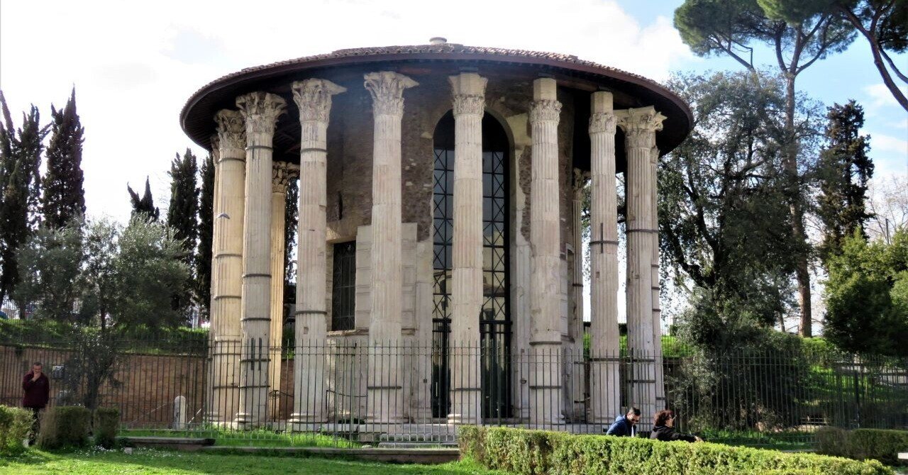 ローマに現存する最も古い大理石建築! ヘラクレス・ウィクトール神殿