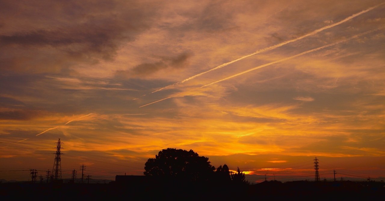 夕陽の街並みを撮る with Sigma 16-28mm F2.8 DG DN｜sunbrias_photo
