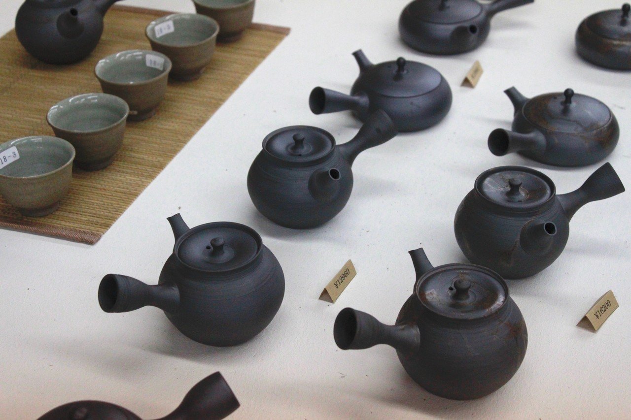 ☆掘り出し物⁉︎ 茶盌　値札付 茶道具 銘盌 平成11年 勅題 青 Amazon.co.jp: 茶道具 銘盌 平成11