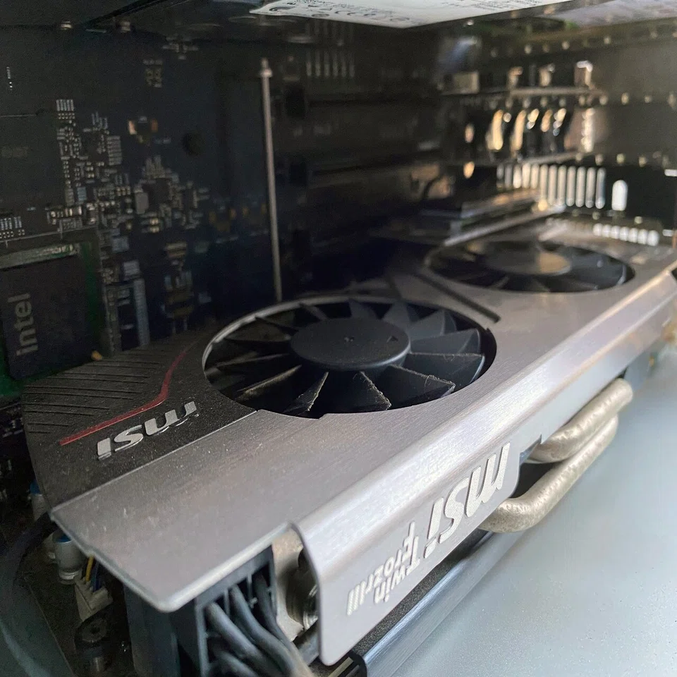 Mac Pro（Mid 2010）について｜zrcnm