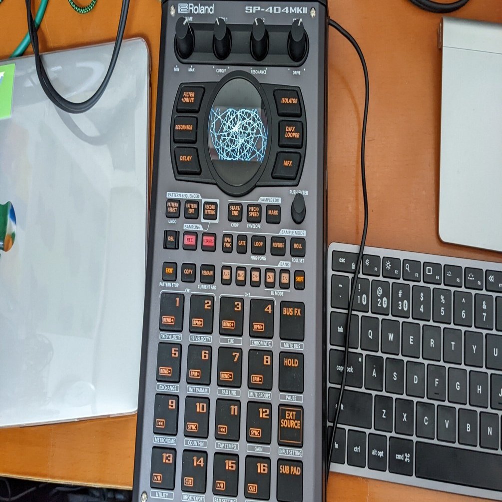 ROLAND SP-404 mk2／サンプラー／シーケンサー