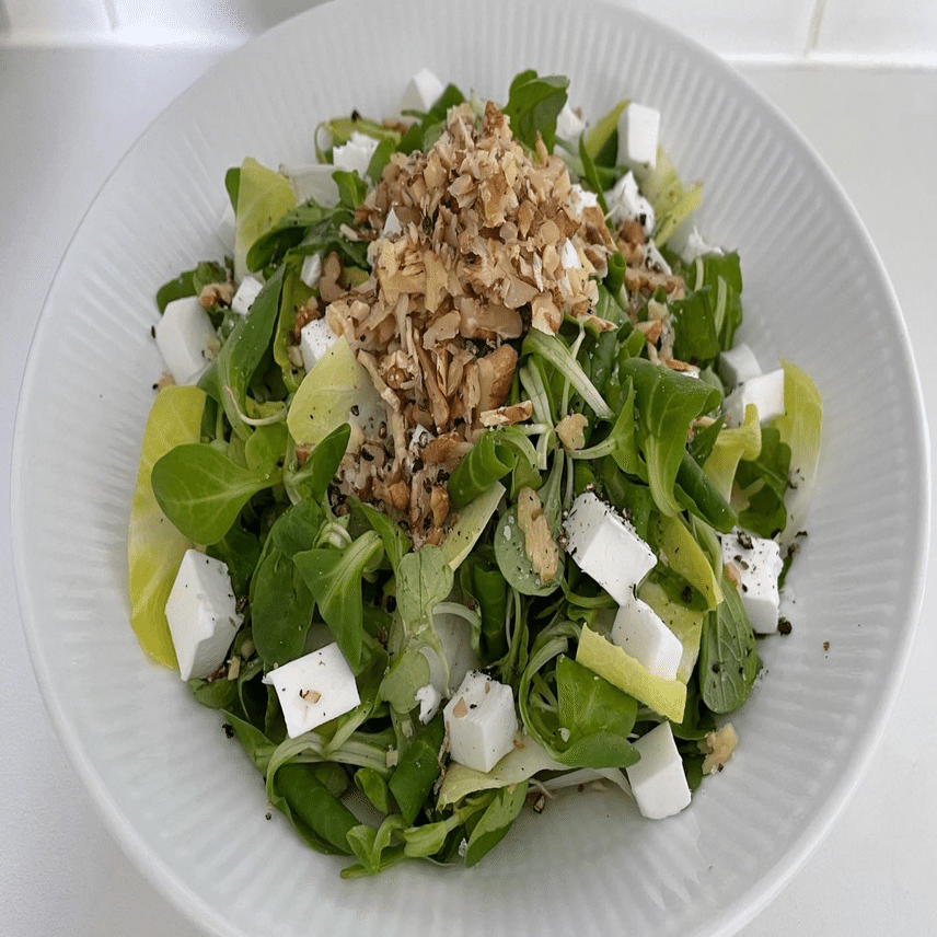 南仏の思い出。グジョンさんちのサラダ・再現レシピ｜松田やす恵