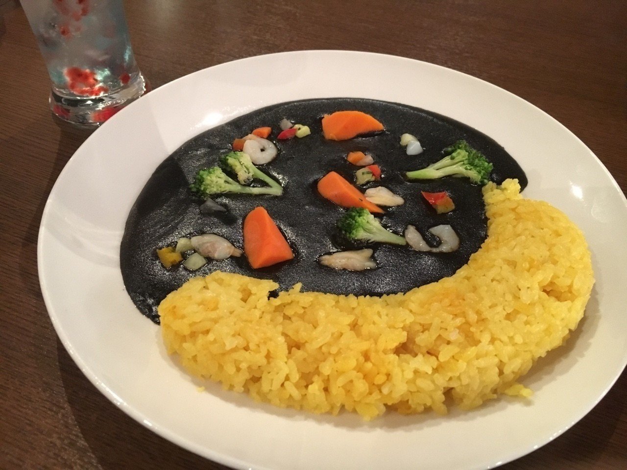 ノイタミナカフェ&ショップに行ってきた！｜しいなかおる