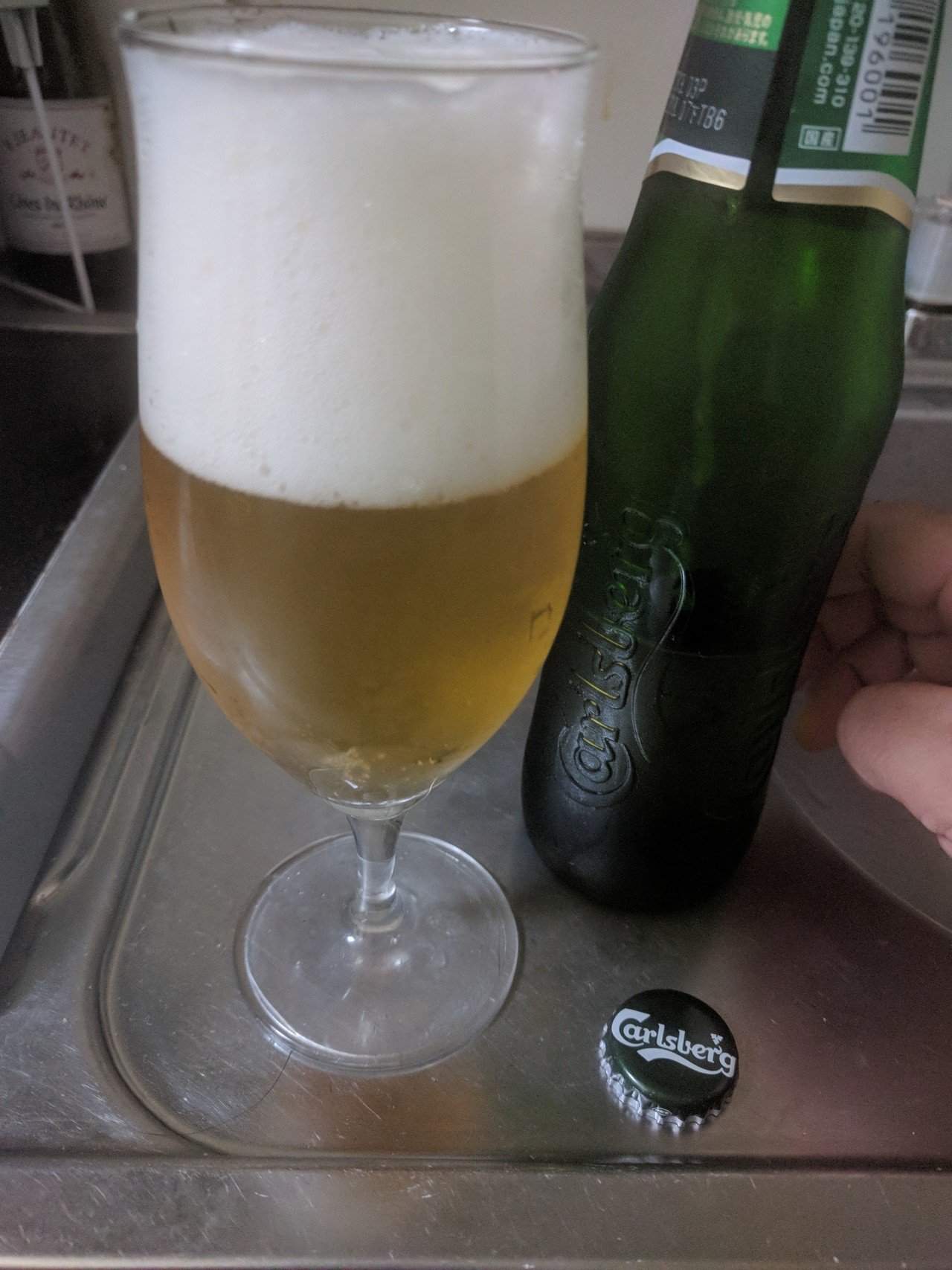 カールスバーグ、製造201807、賞味期限201903｜諸事情により引退。