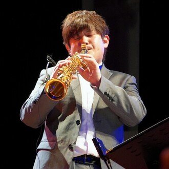 サックスプレイヤー 熊谷 駿