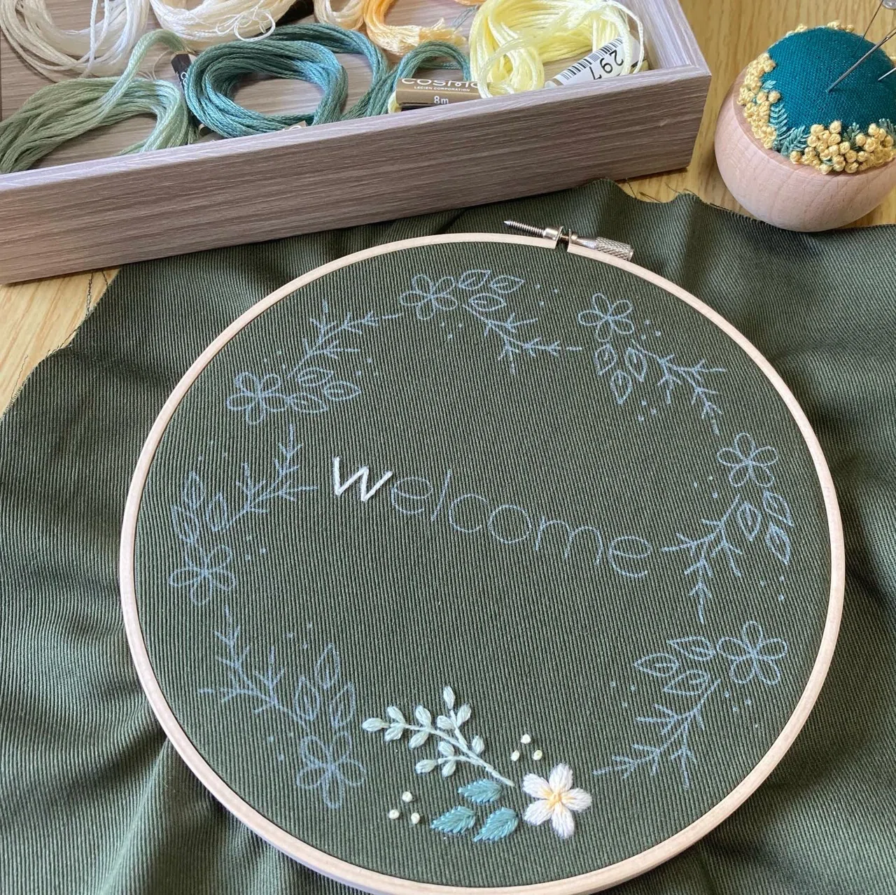 ワクワクのニューカラー｜はなこまち/刺繍作家