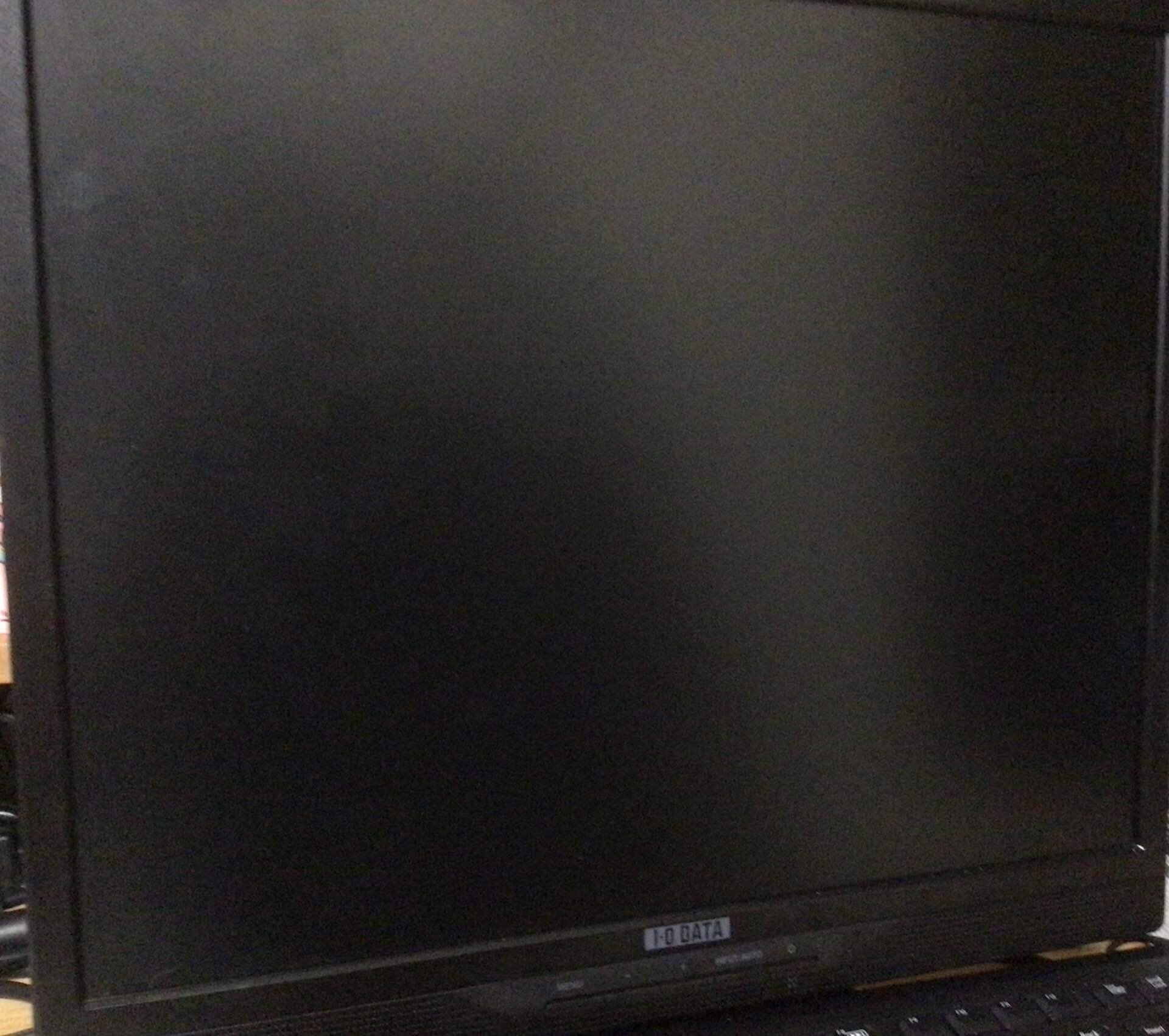 1年ほど前に買ったデスクトップPC + 同じ時期に買ったモニター NEC PC、狭額縁化した23.8型液晶一体型など「LaVie」デスクトップ春