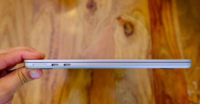 【#アップルノート レビュー】 条件付きパーフェクトなコンピュータ - M2搭載MacBook Air 