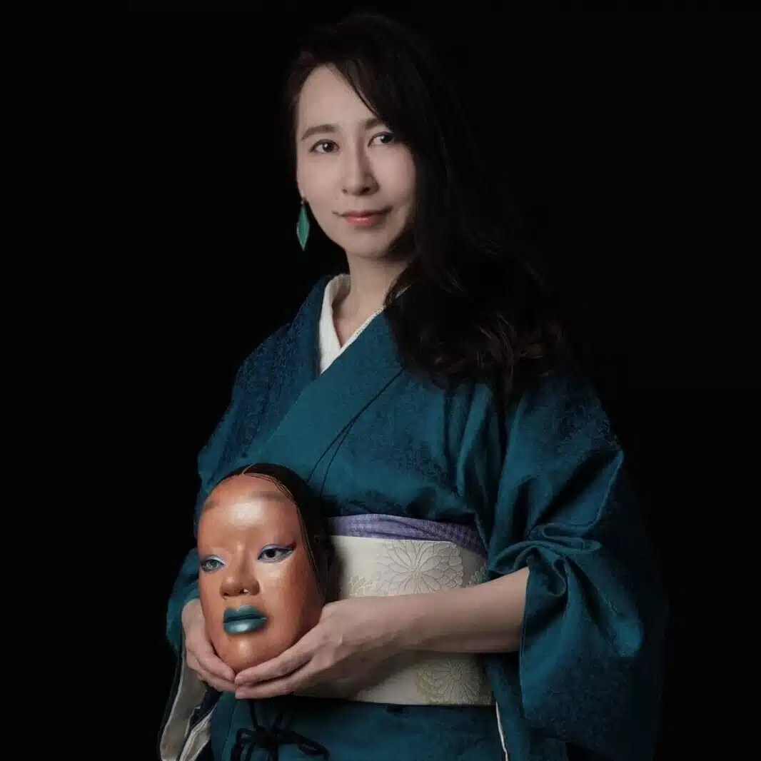 麻生りり子｜能面師・顔研究者