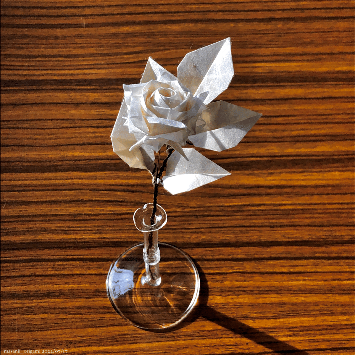 純国産「小川和紙」でつくる極小佐藤ローズ／Sato rose with