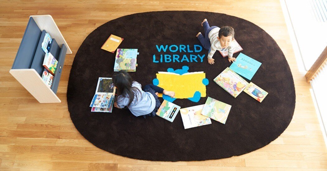 好奇心をくすぐる「しかけ絵本」は、最初に本に興味をもつきっかけにも