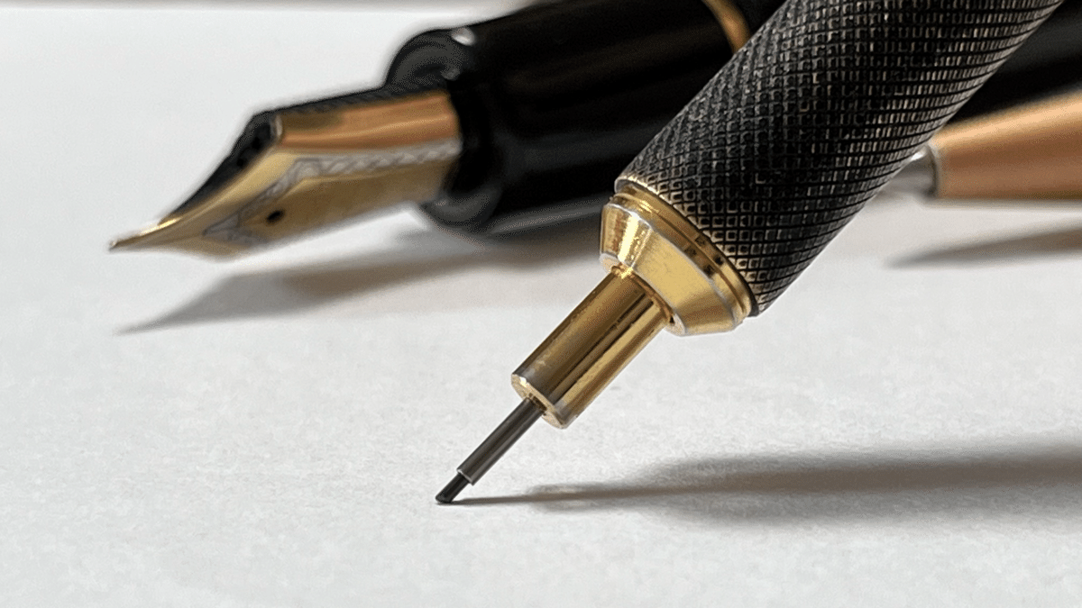 ロットリング800 焼き付け塗装 ロットリング「rotring 800 ペンシル」レビュー : テーゲー日記 〜文具