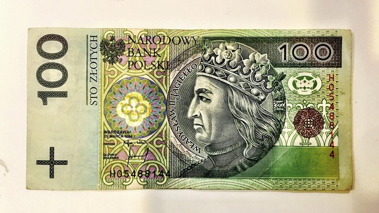 ポーランドの通貨：100PLN（ズロチ）紙幣