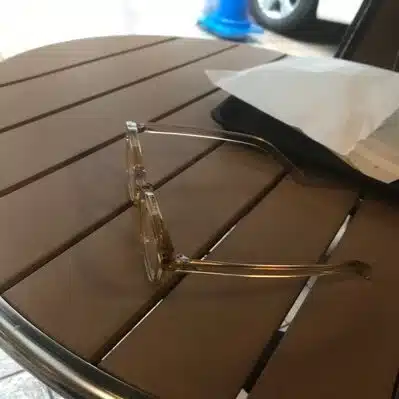 もにもに