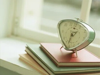 言葉を学べば世界が広がる･･･！　朝の静かな時間に自分のペースでのんびりお勉強♪