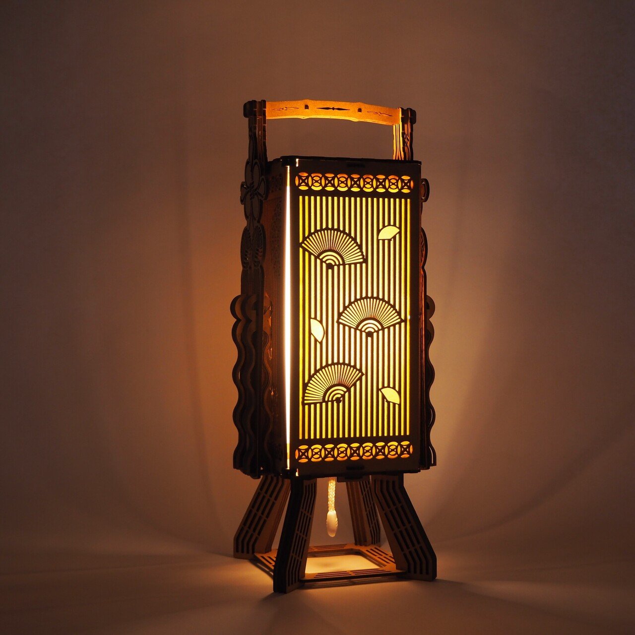 レーザー星人です。～行灯（あんどん）の開発秘話｜レーザー星人