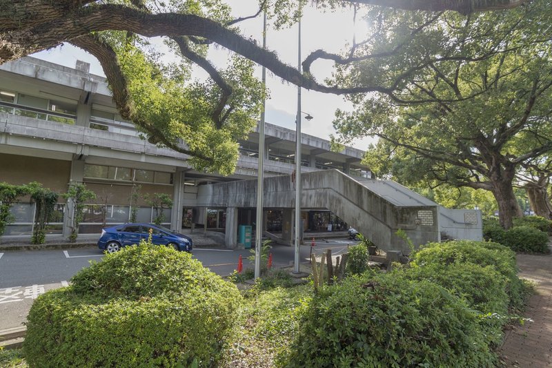 県立 図書館 佐賀