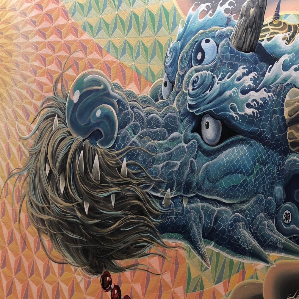 横浜駅】タカハシ ケンスケさんの守護龍？｜8_HACHI_