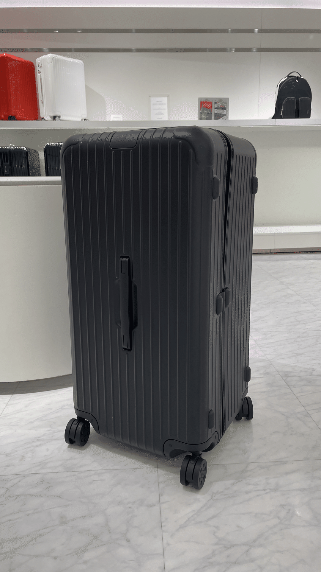 RIMOWAのスーツケースを購入|MOJA MOJA RIMOWAのスーツケースを購入|MOJA MOJA