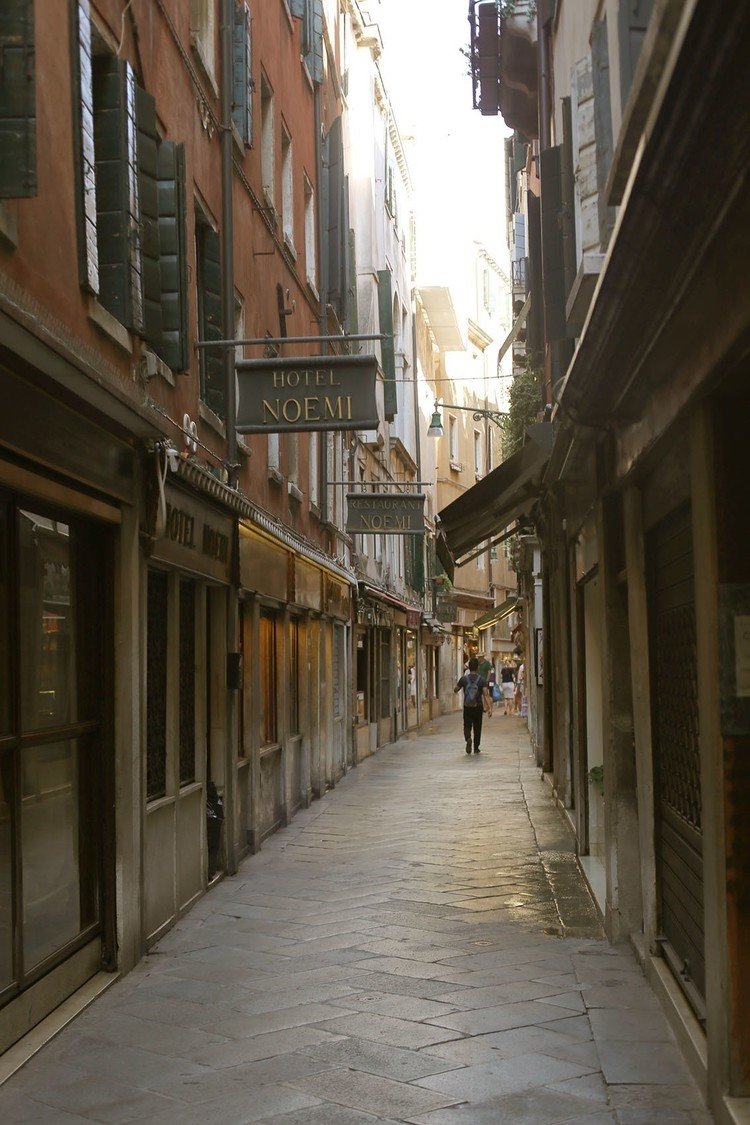 路地裏 の定番タグ記事一覧 Note つくる つながる とどける