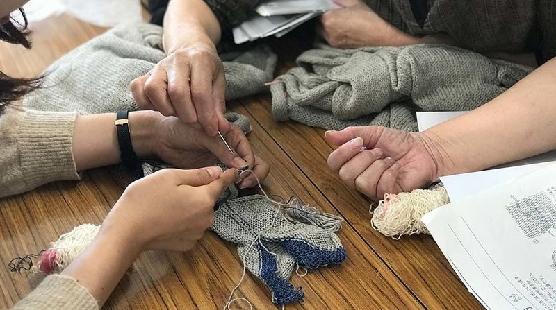 はじめまして 茶畑の中のニット屋です 村松啓市 Note