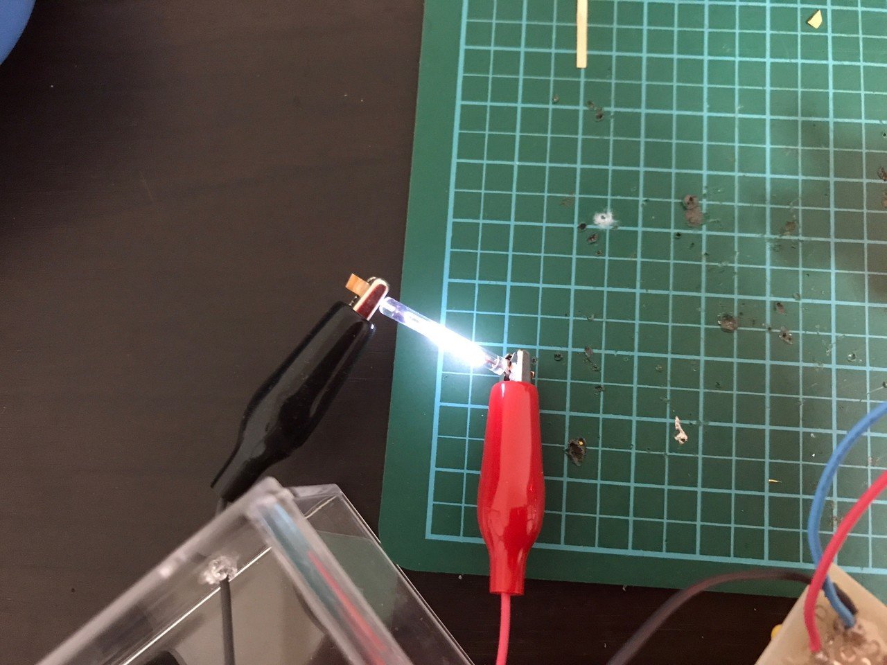 大人も着やすいシンプルファッション 秋月電子 コッククロフト