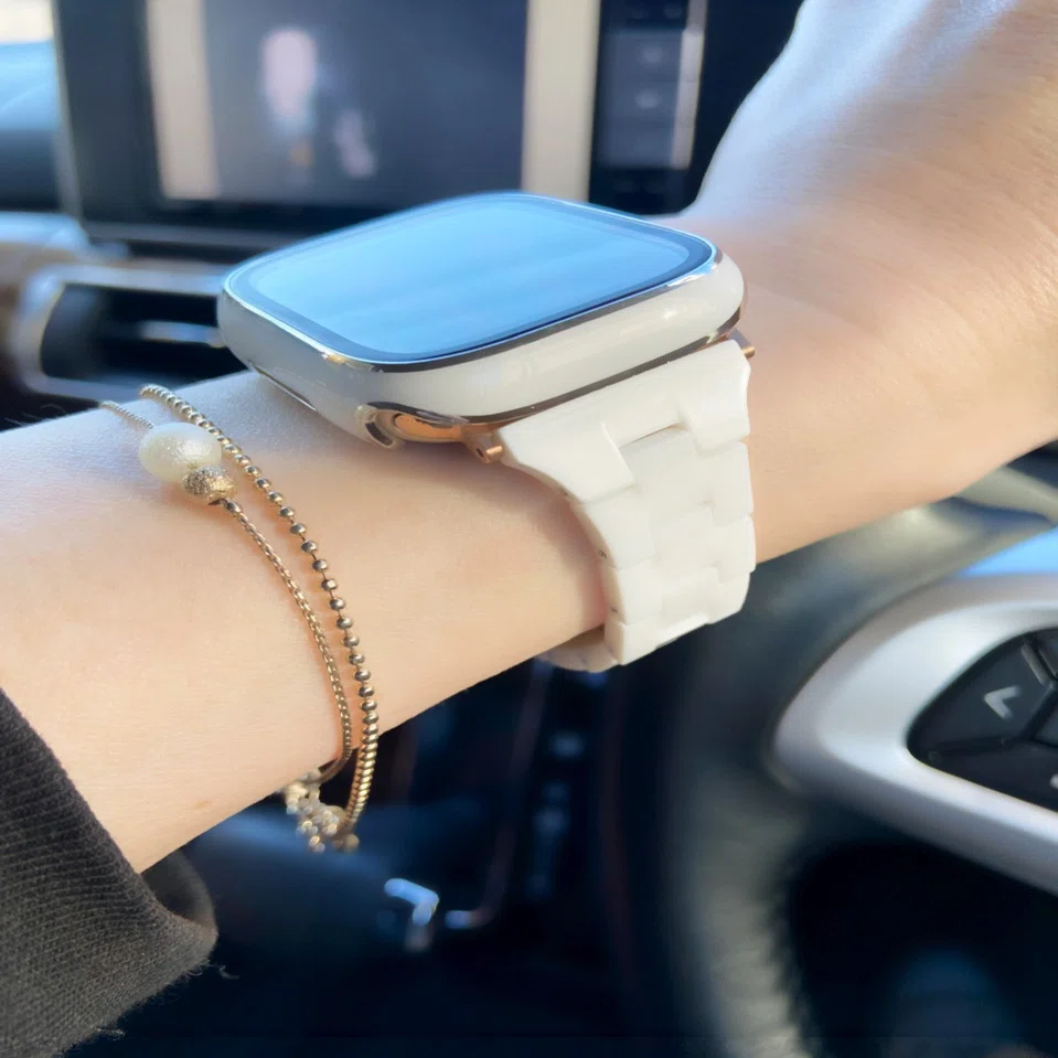 ★STARDIA3+4　Apple Watch　スター装飾ベルト　18cm　刻印 Apple Watch 7 スターライトに合わせてベルトを集める｜Mitchi-san