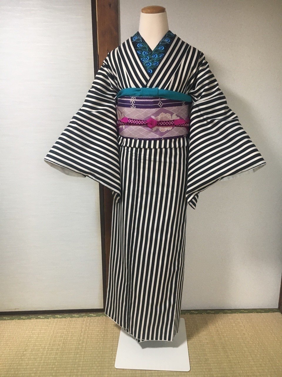 ゆかしきもの 衣紋の形 と 帯位置 で後姿をデザインする 宮寺理美 さと Note