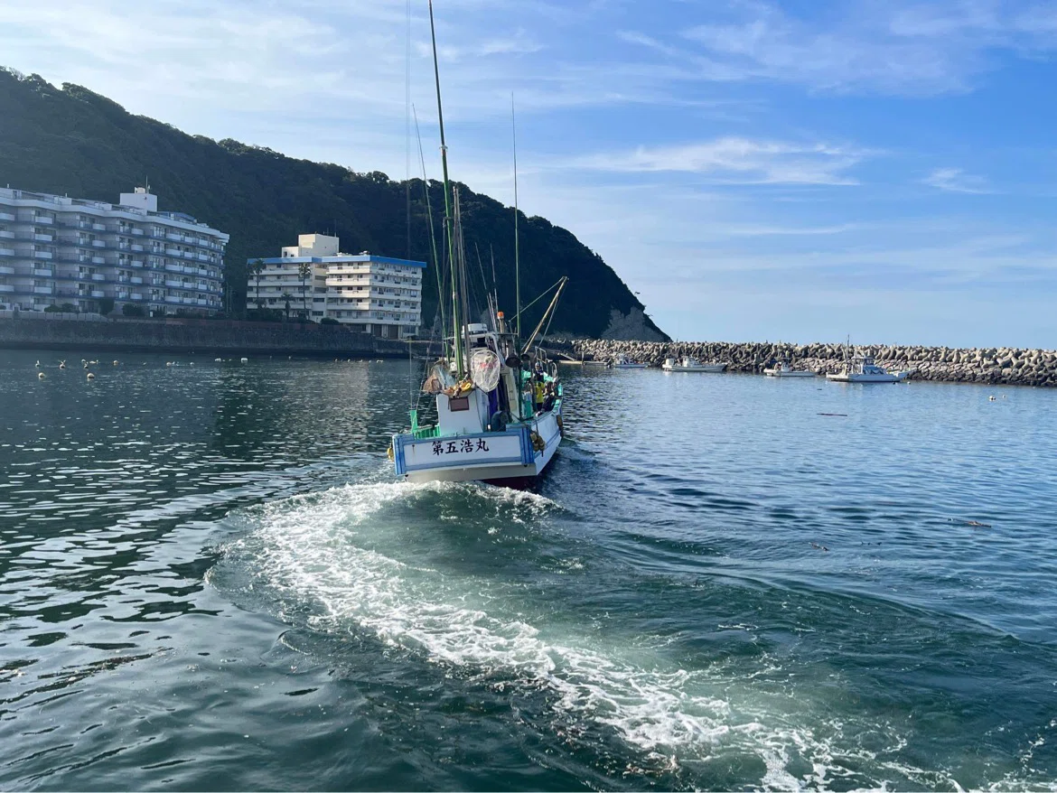 逗子〜熱海長浜56kmカヌー遠征｜小野寺愛