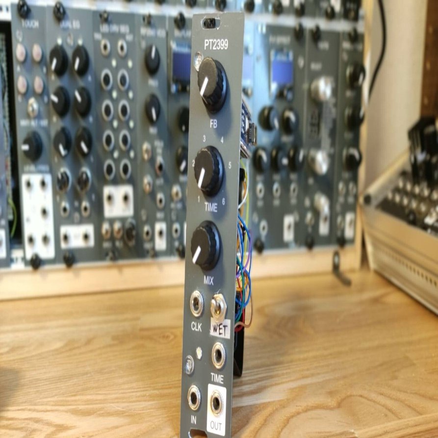 $9 PT2399 clock sync delay - DIY Eurorack Modular Synthesizer