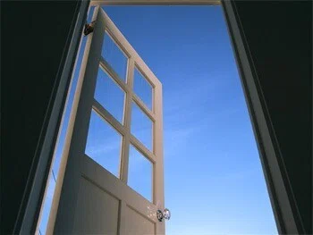 玄関の扉を開けて深呼吸!