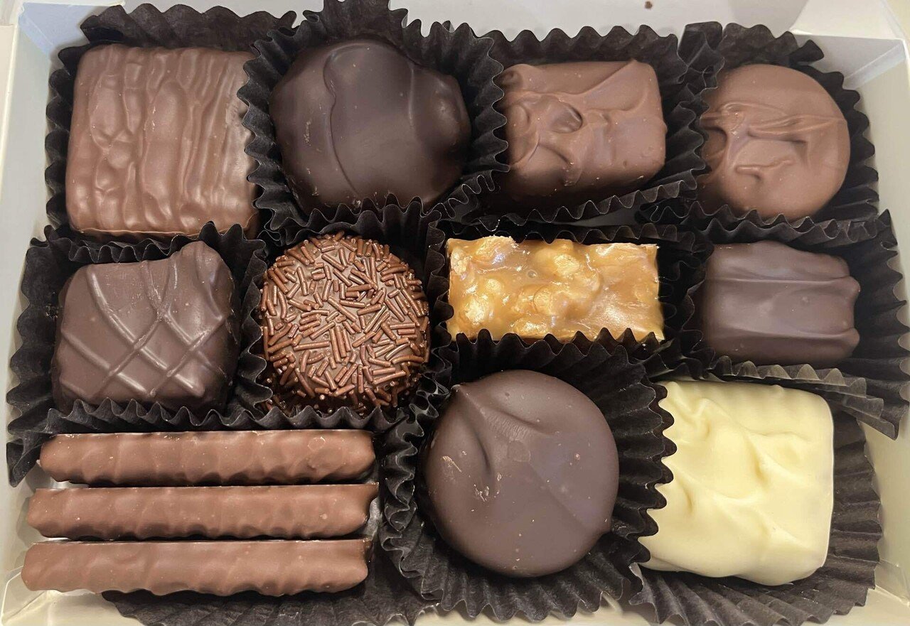 ナッツ＆チュウ】See's シーズチョコレート 1ポンドボックス 445g 1箱