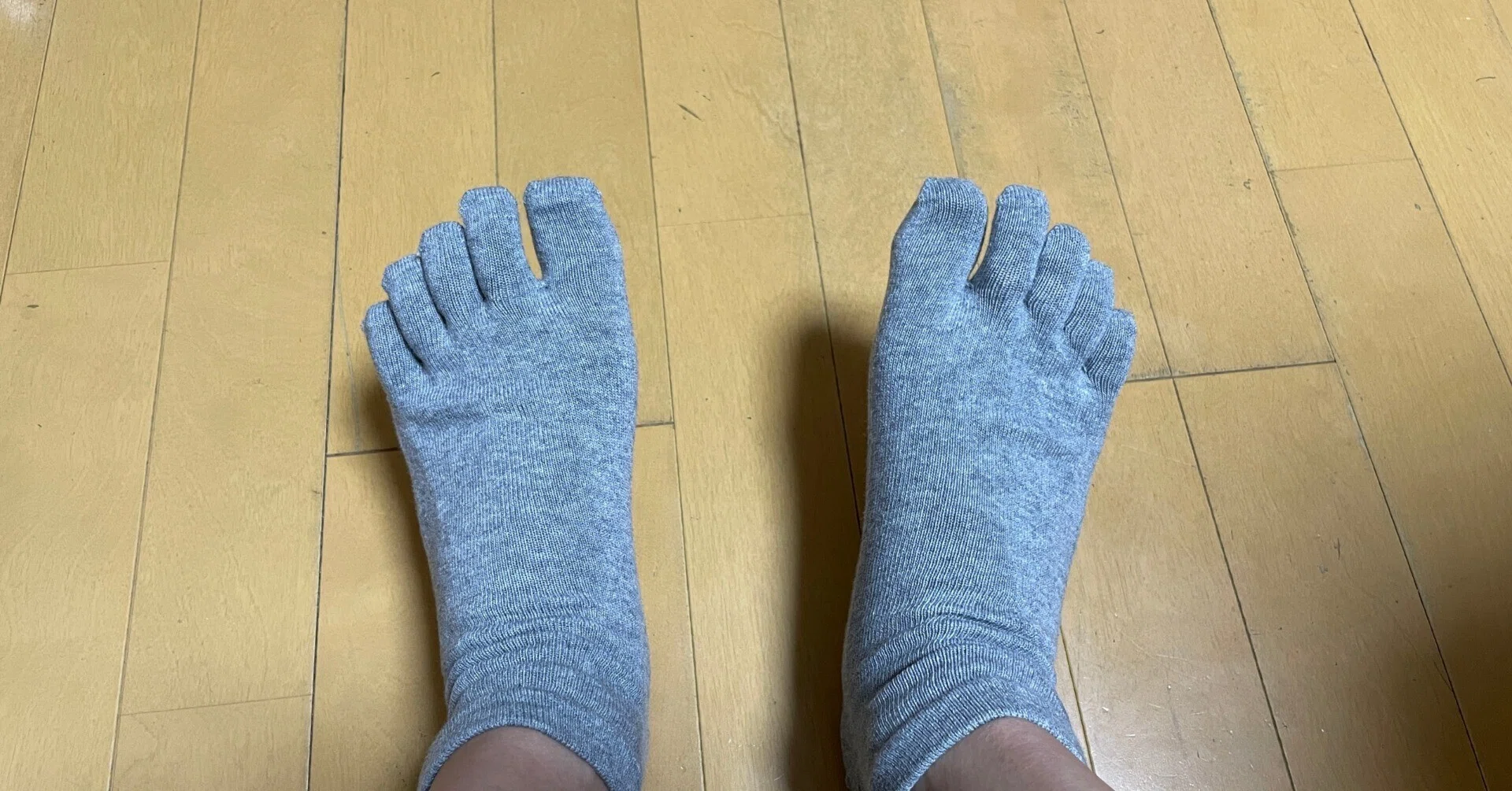 日記のようなもの〜無印良品の5本指ソックスは快適だった｜makoto