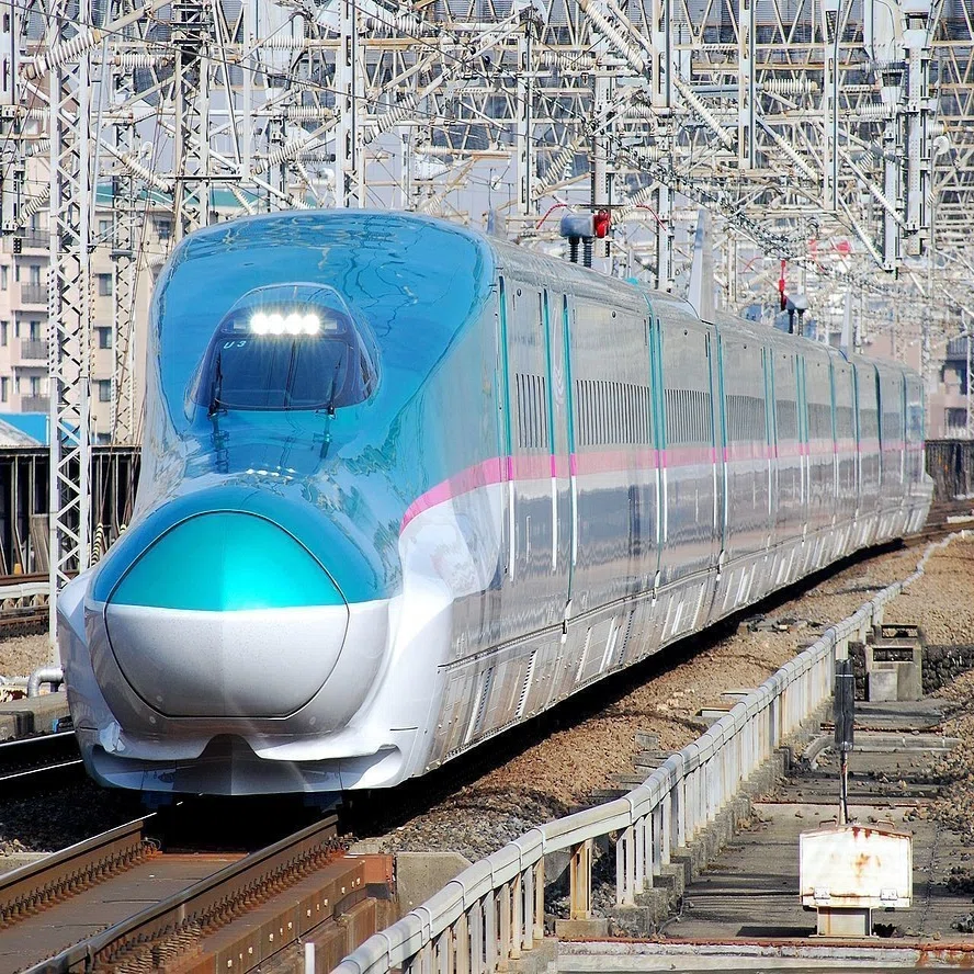 プラレール・E3系新幹線とれいゆ(連結仕様)＆400系新幹線(連結仕様 