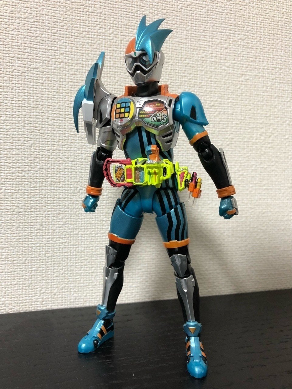 フィギュア30点 色違いやダブり有り特化！ 仮面ライダーエグゼイド』がダブルアップ変身！バンプレスト「DXF