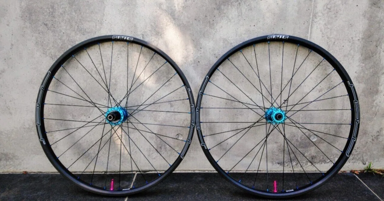 手組ホイール I9×STANS ARCH CB7｜BIKE SHOP FORZA の note（ブログ