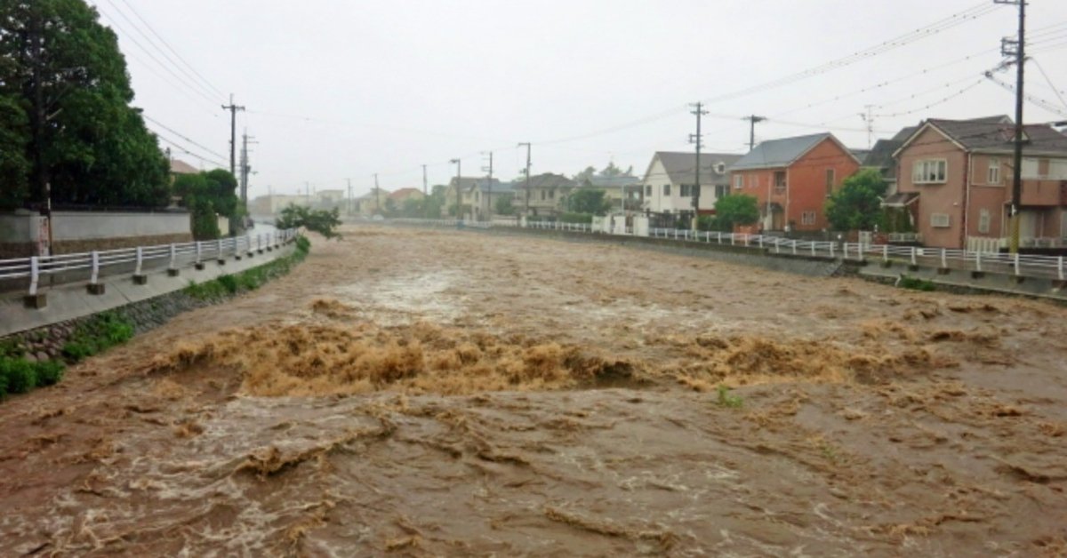 豪雨フリー画像2