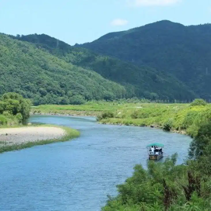 空川億里（そらかわ　おくり）