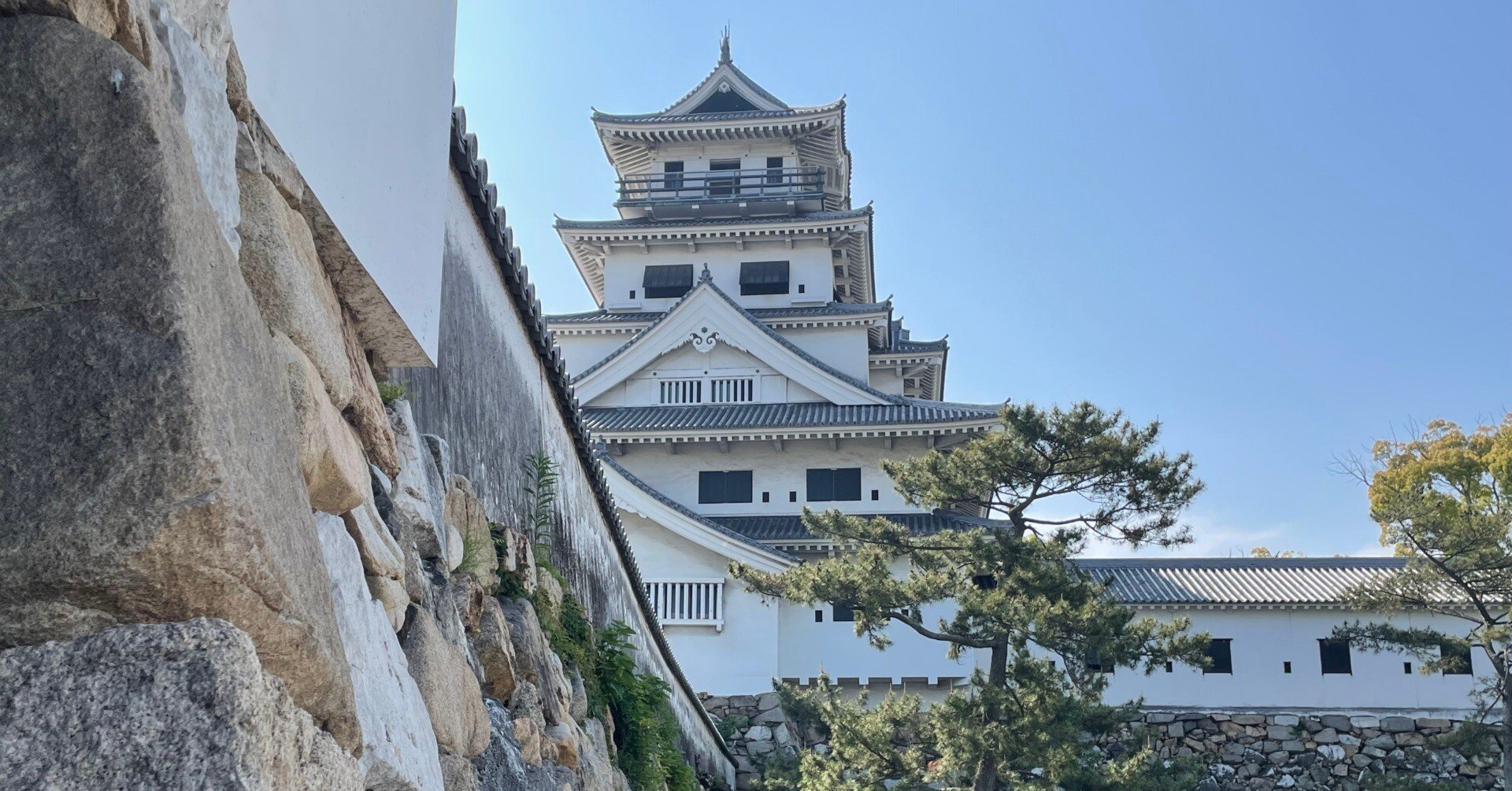 瀬戸内海の要衝を抑える「今治城」をご紹介｜ゆうさい