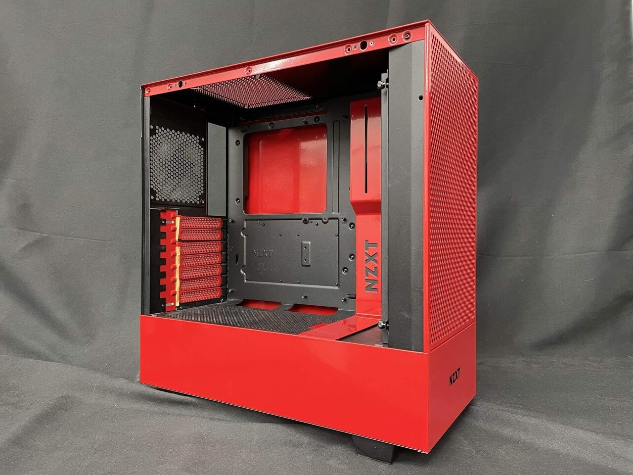 Grey ghost ccc Collection】塗装したPCケース&制作したPC Grey ghost ccc Collection】塗装したPCケース&制作したPC