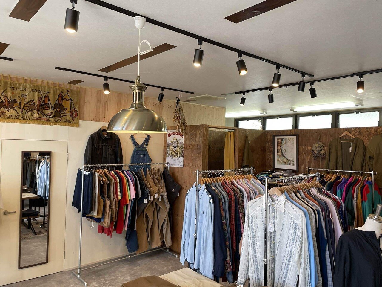 古着屋LIEN 古着屋Lien お客さんへの配慮と古着屋としての魅力｜四国中央市